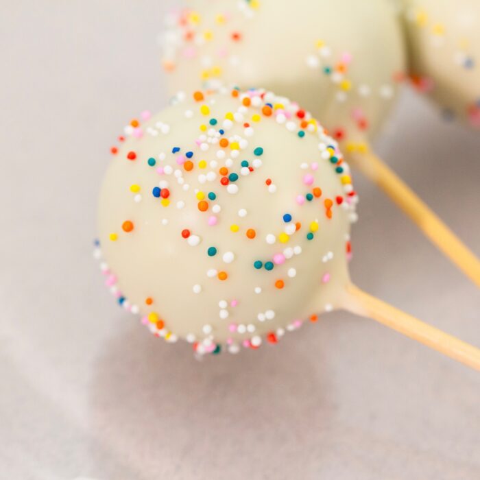 Cake Pops (Batch of 20) - Image 2